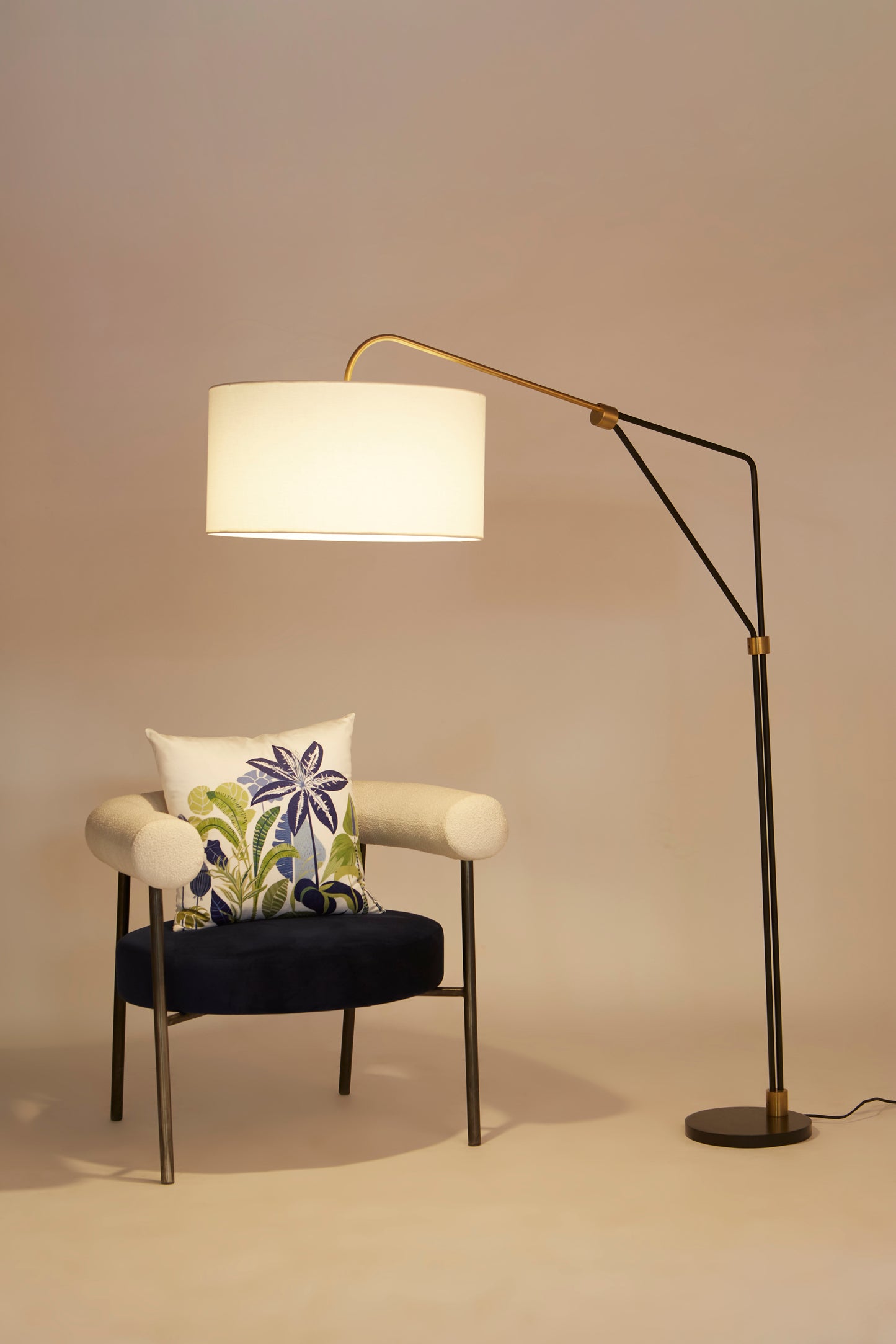 Stretch Floor Lamp