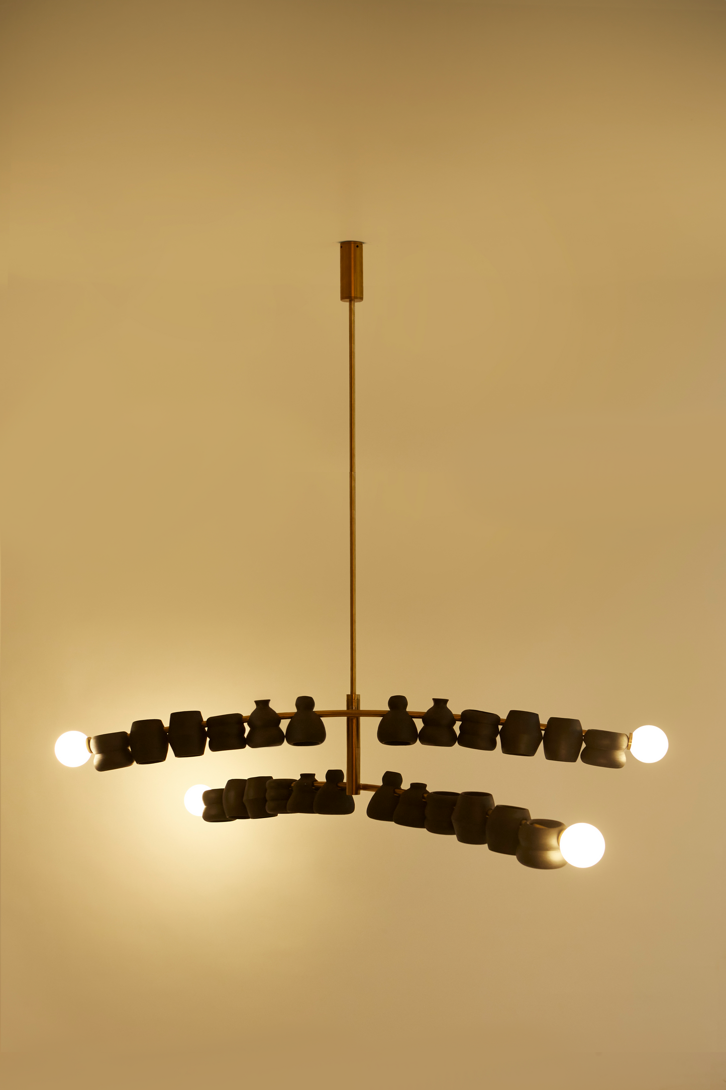 Pots Chandelier - Black