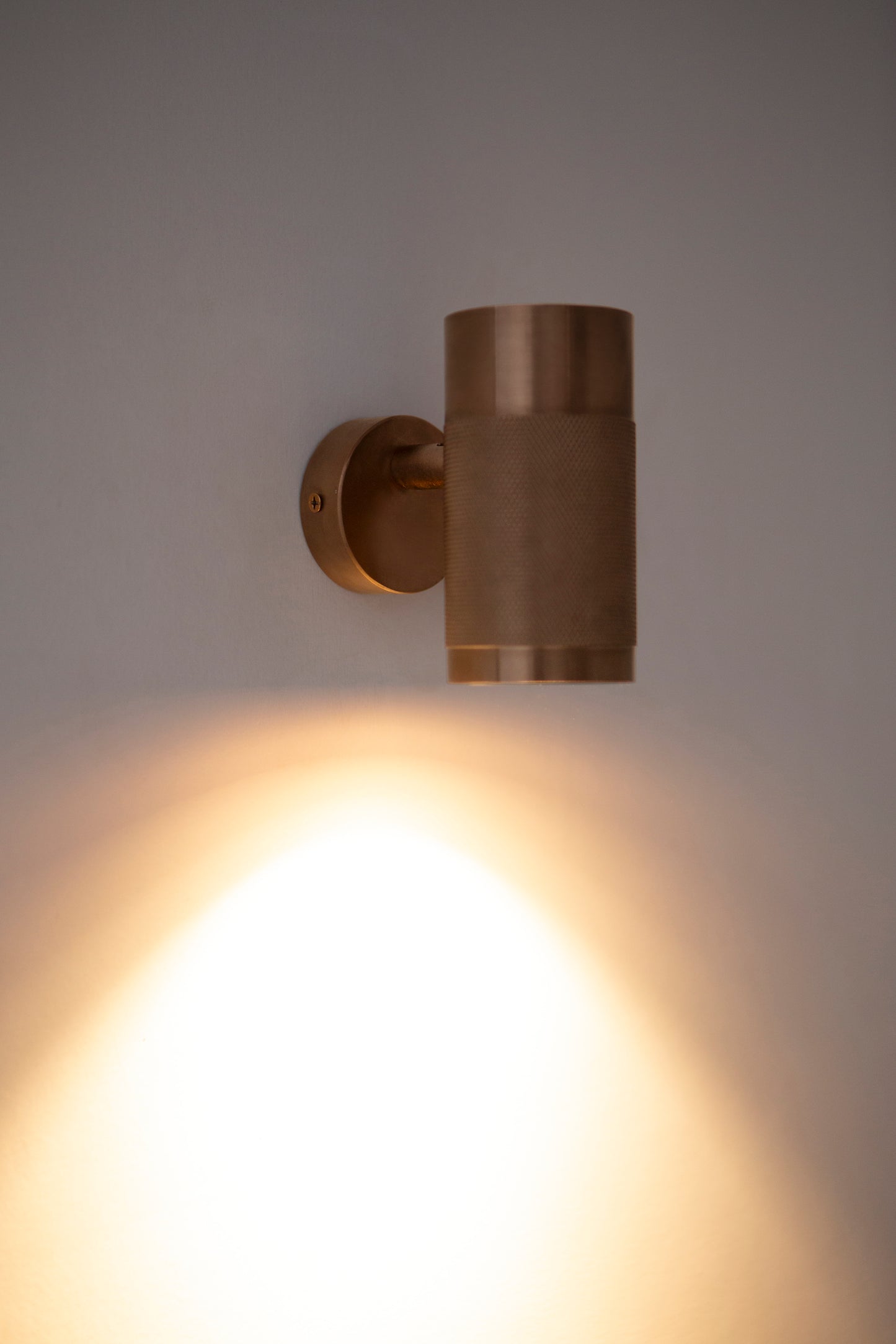 Nerl Lamp in Bronze