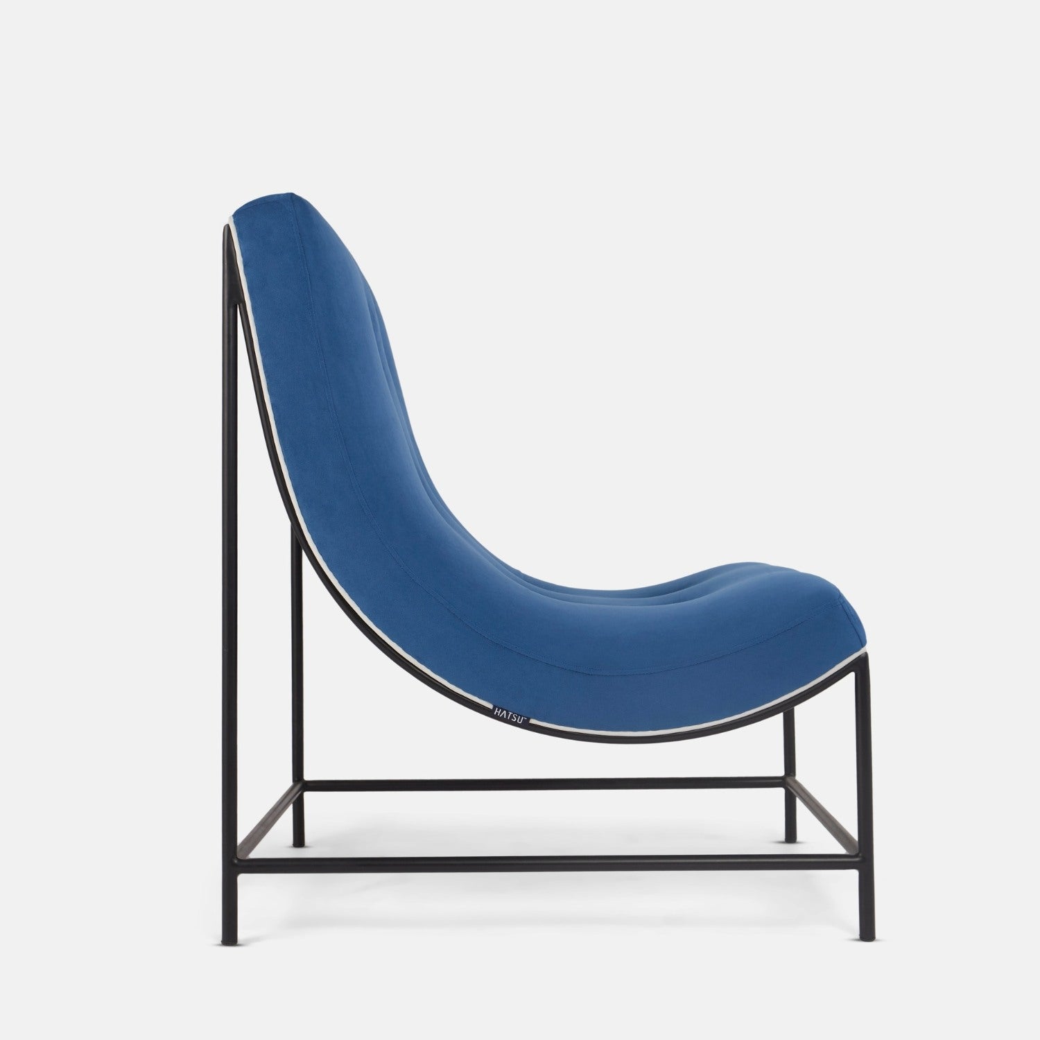Curve Lounge Chair