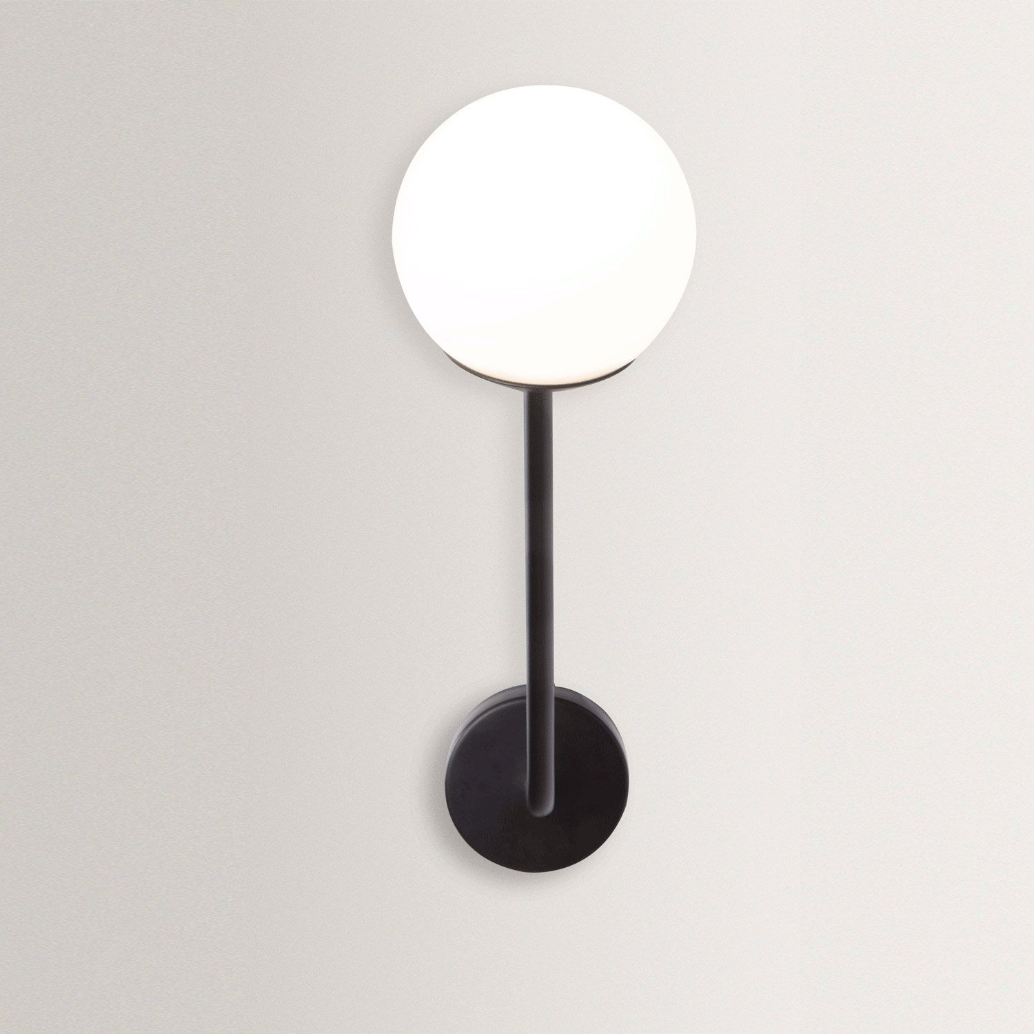 Esferra Wall Lamp