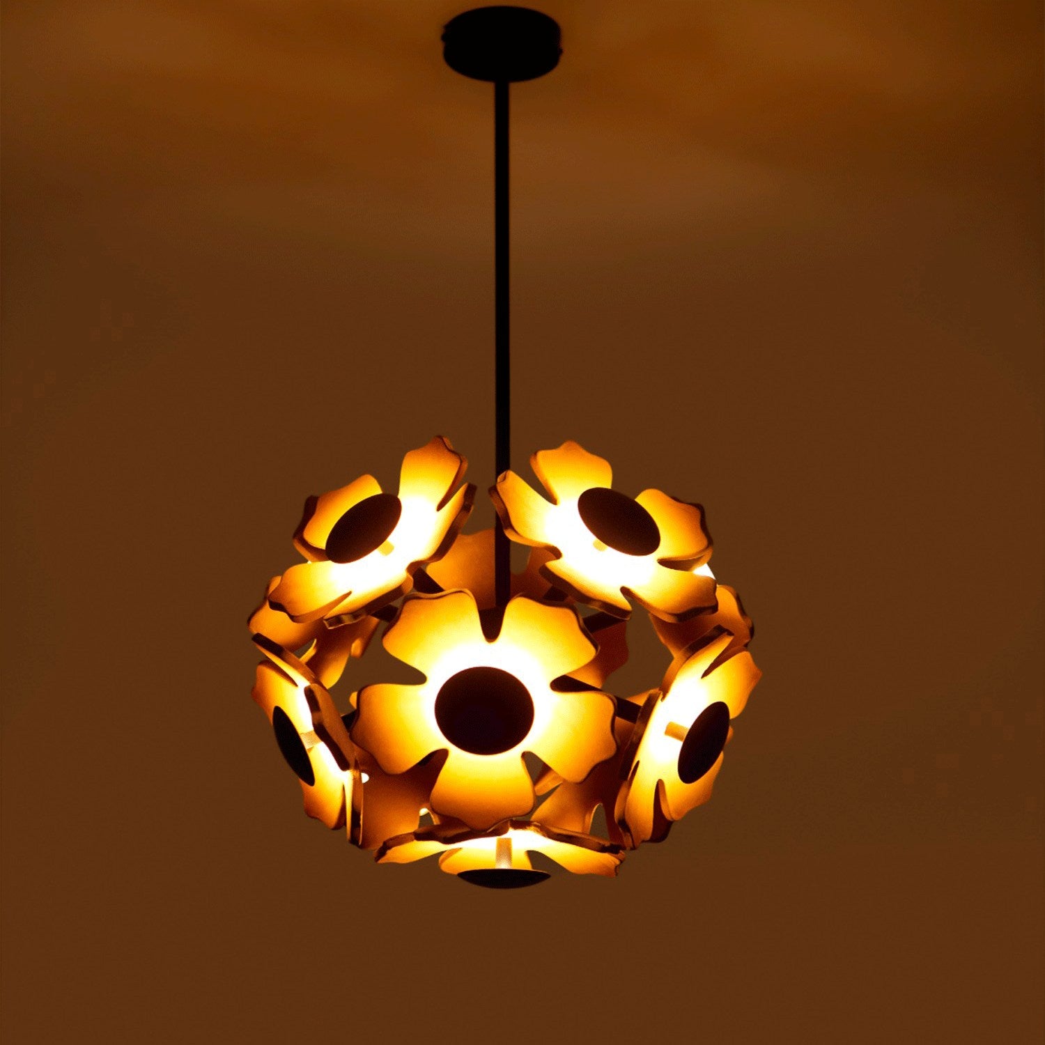 Flower Cluster Pendant Light