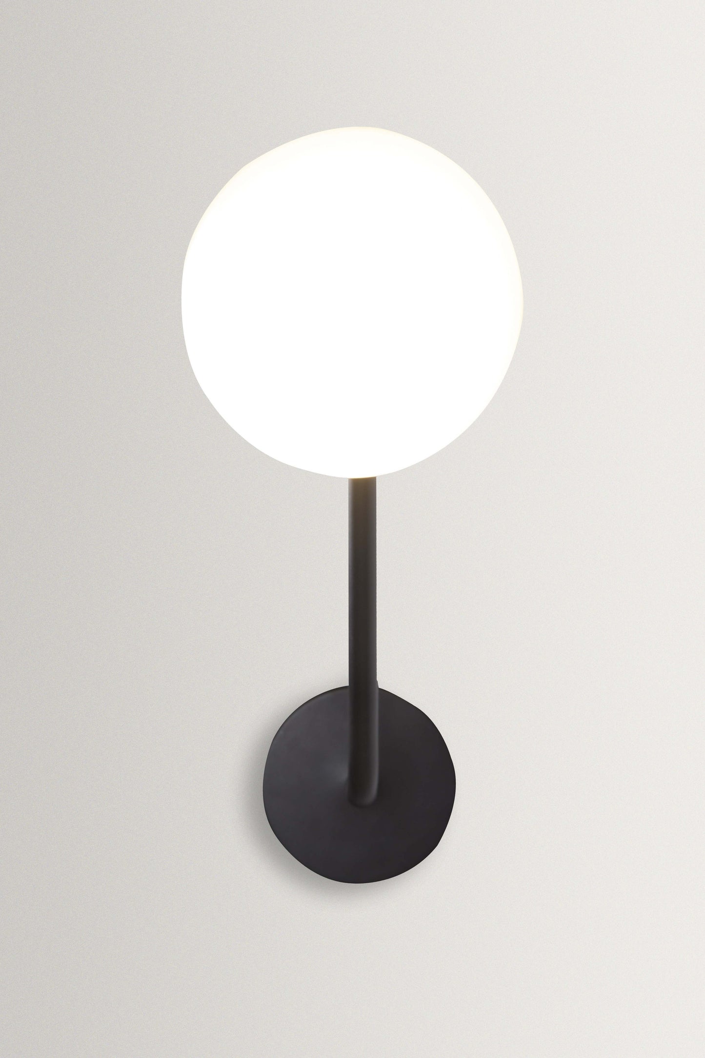 Esferra 120 Wall Lamp - Hatsu