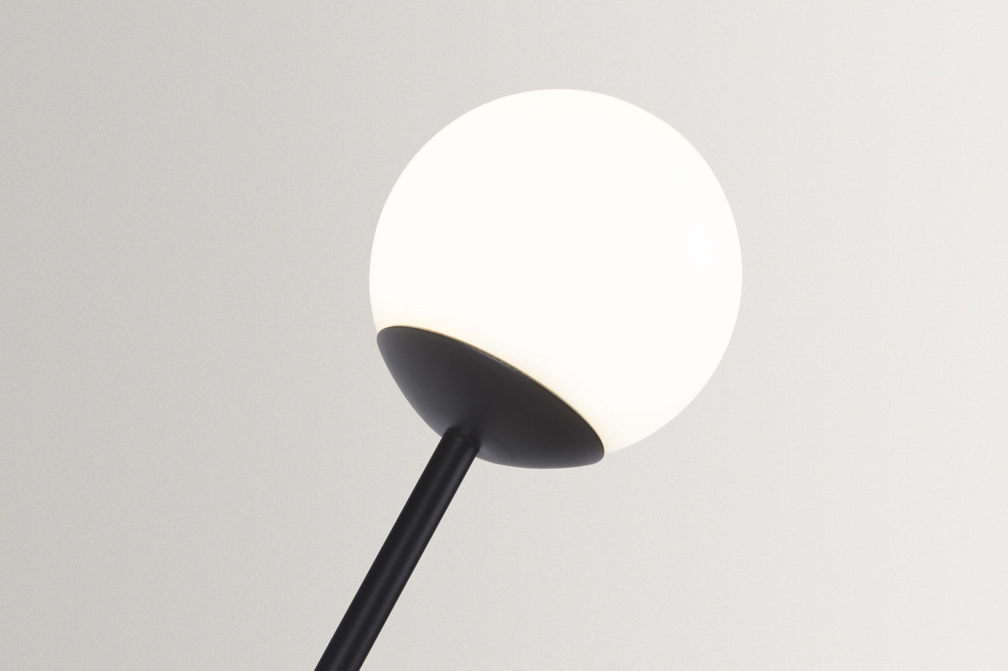 Esferra Wall Lamp - Hatsu