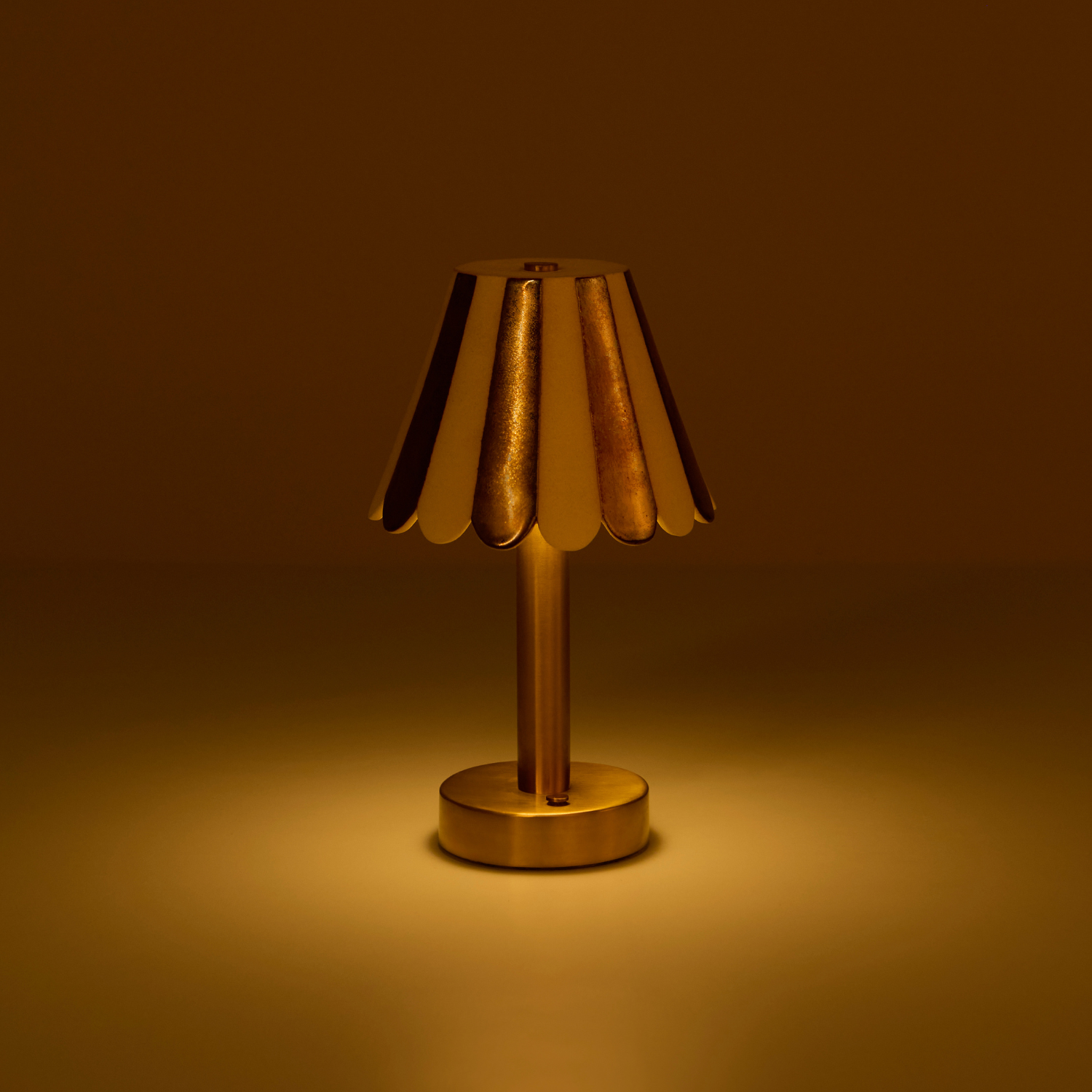 Popcorn Lamp - Antique Gold