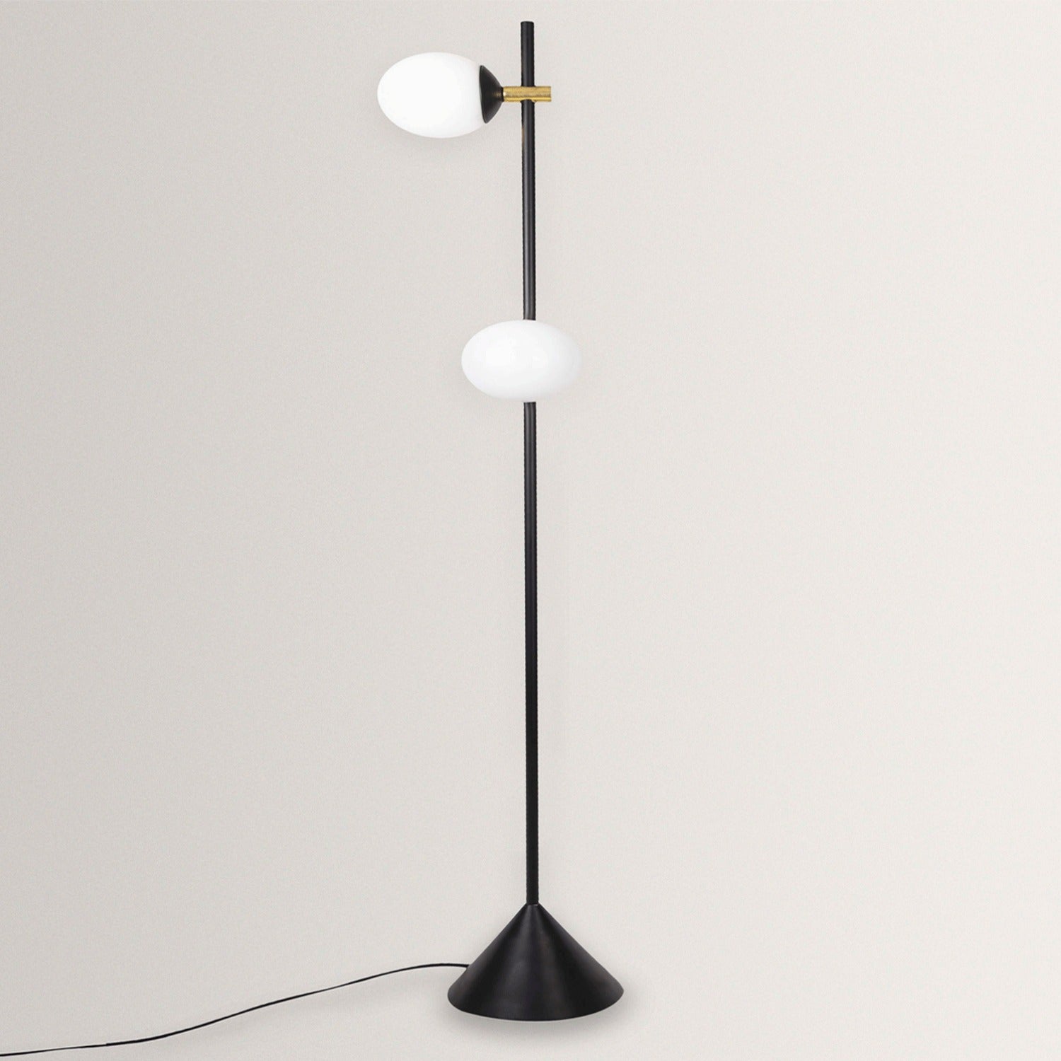 Esferra 165 Floor Lamp