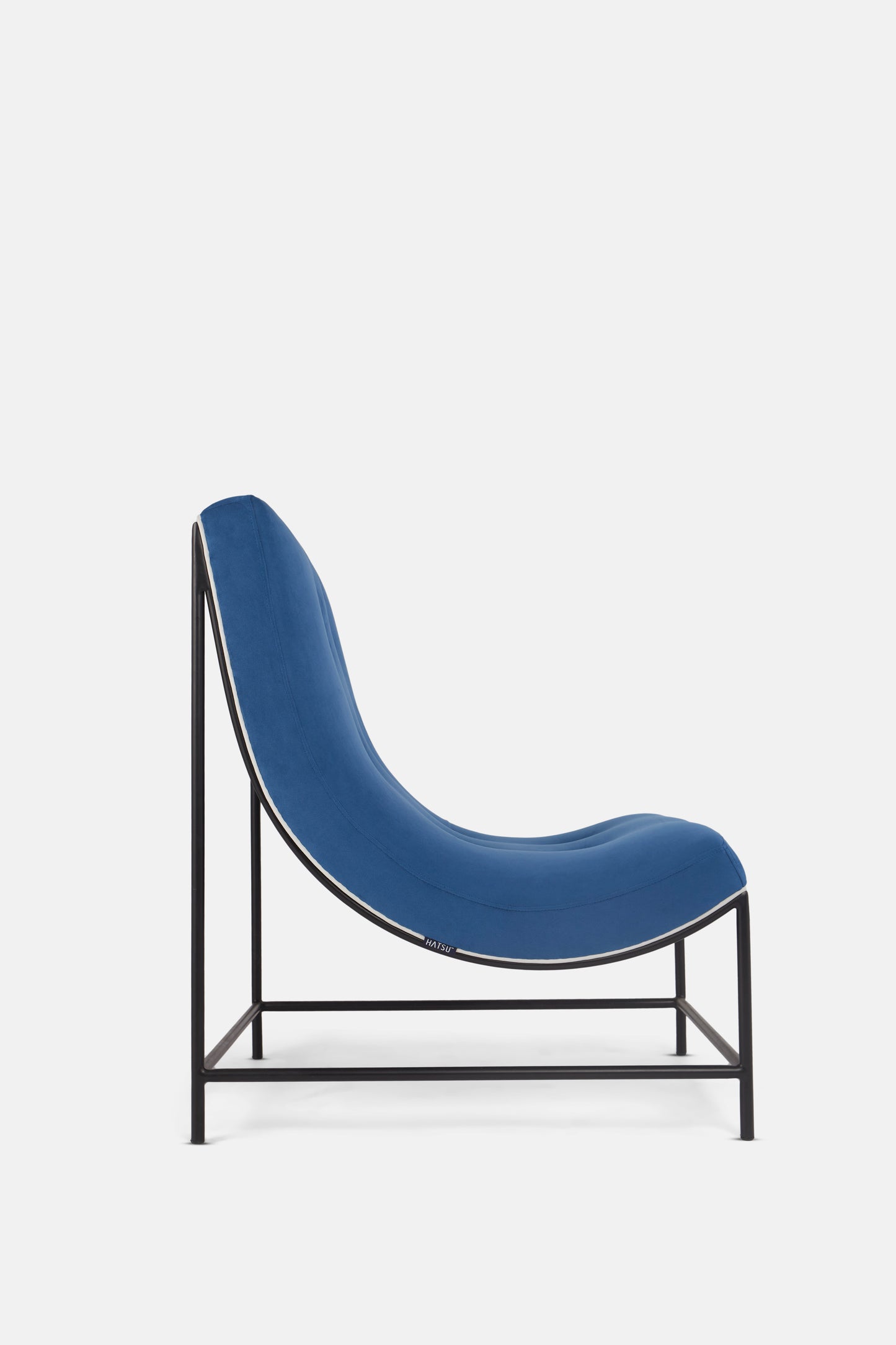 Curve Lounge Chair - Blue
