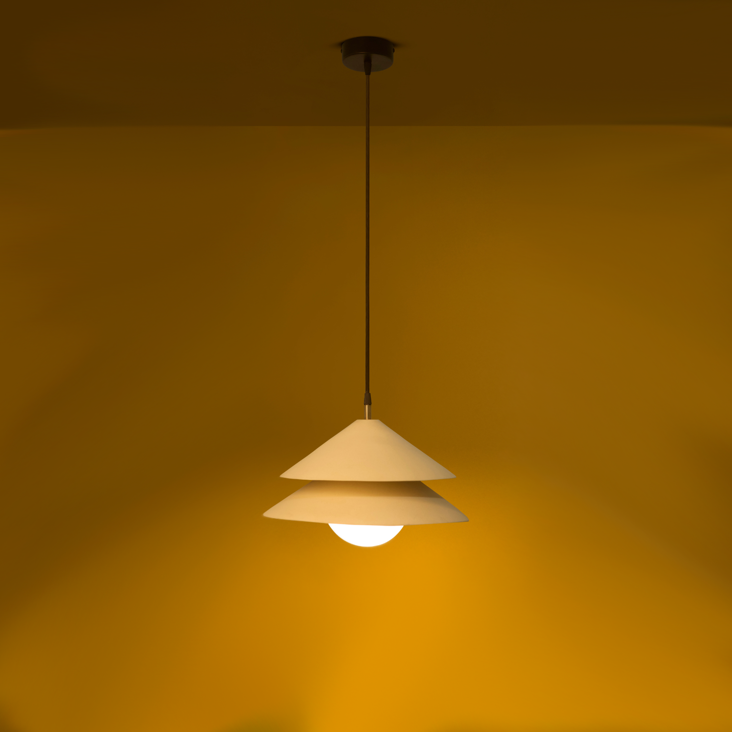 Globe Pendant light