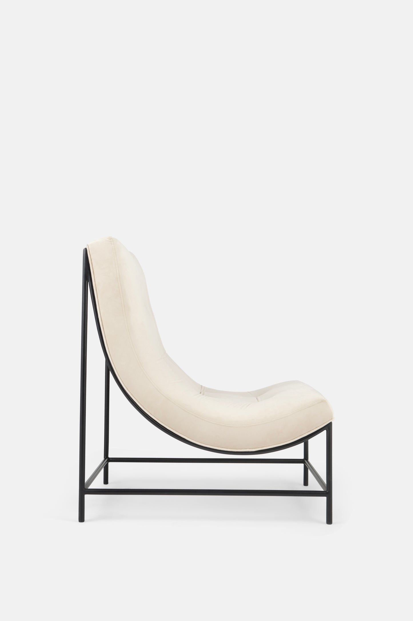 Curve Lounge Chair