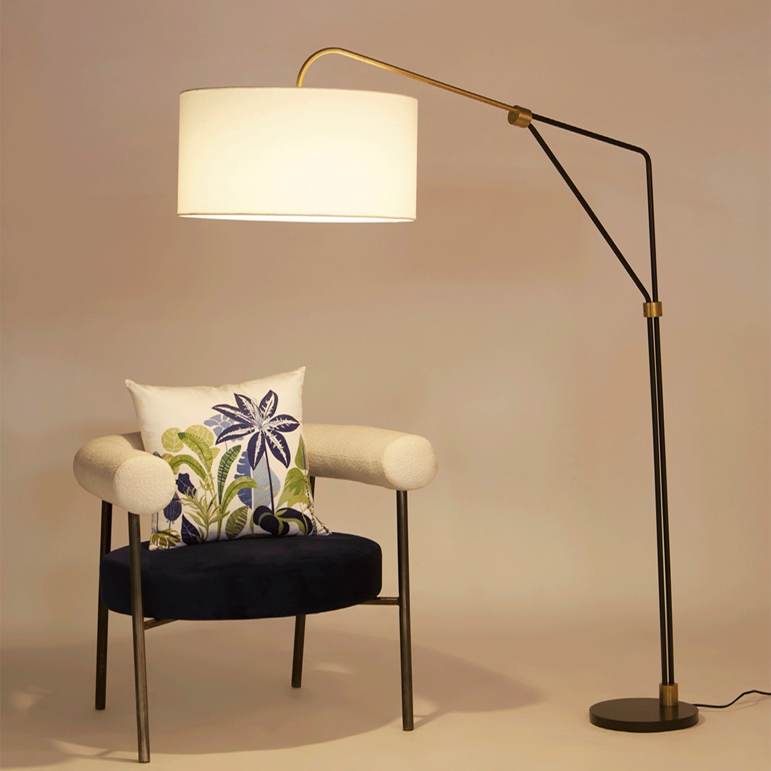 Stretch Floor Lamp