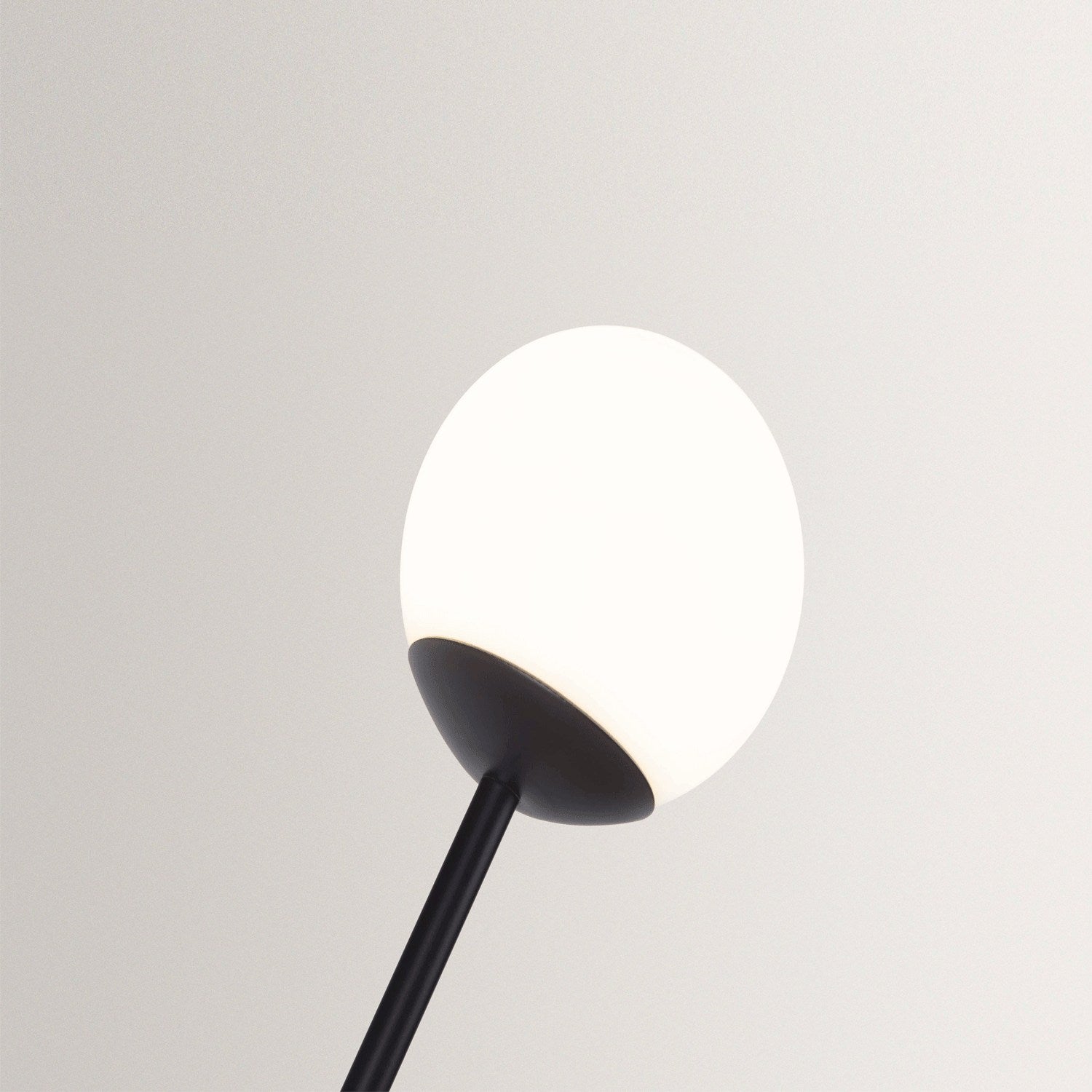 Esferra Wall Lamp