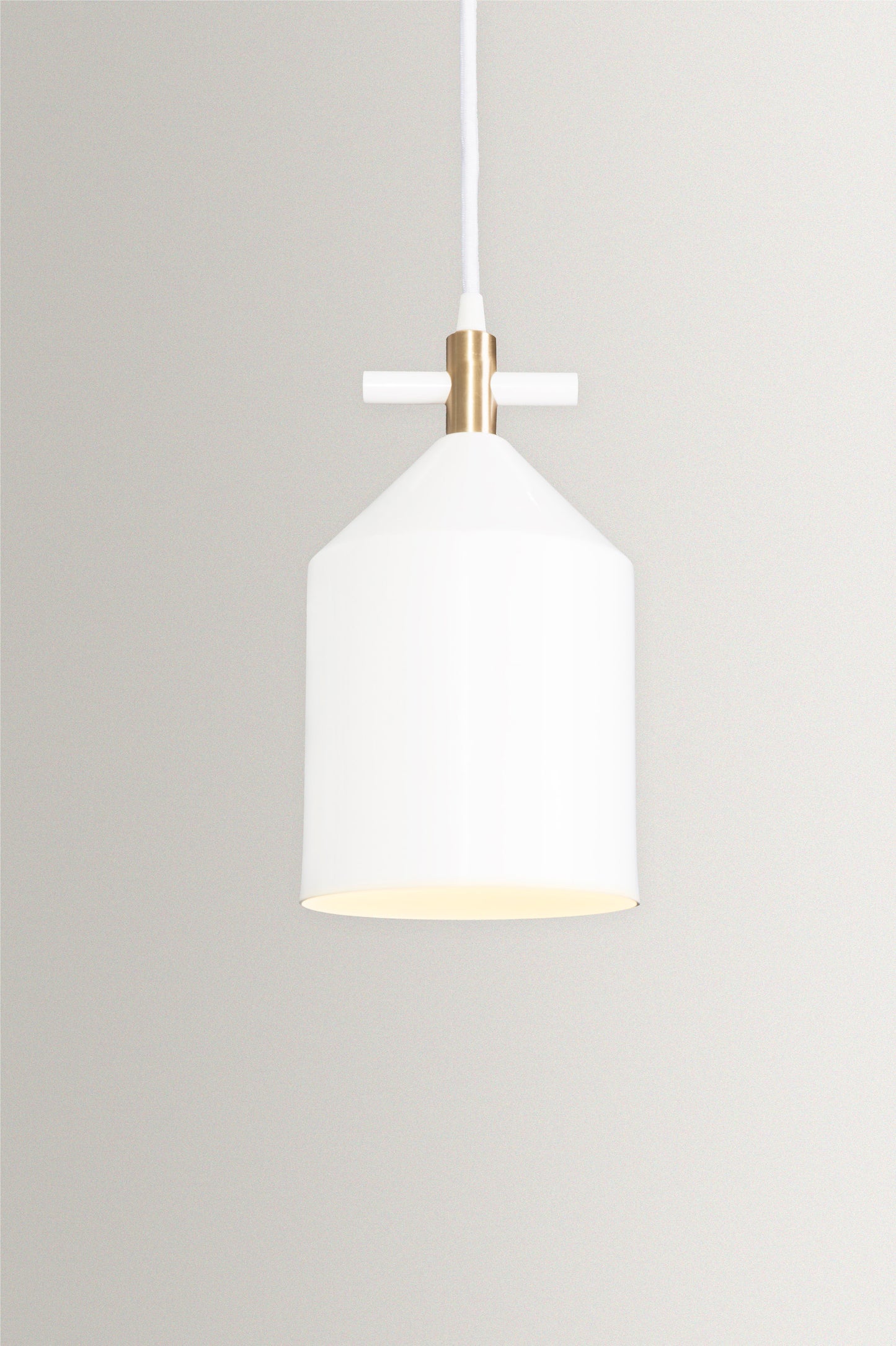 Bell Pendant Lamp in Brass - Hatsu