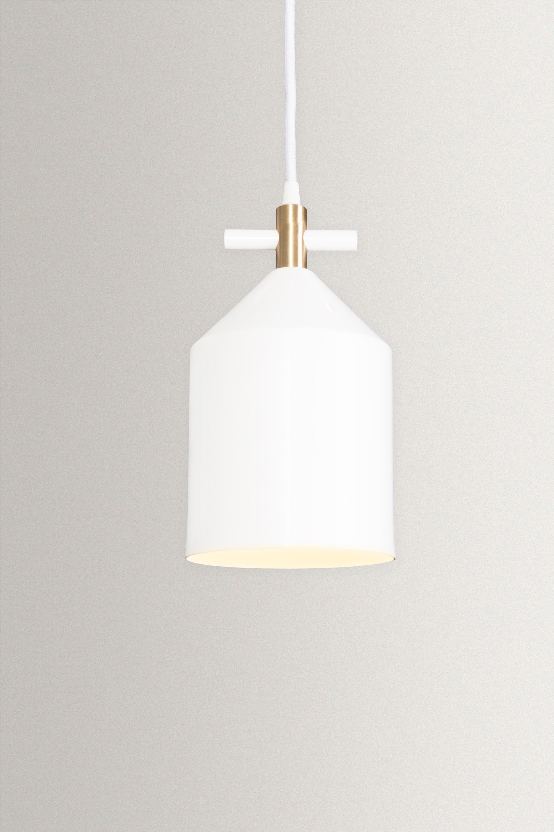 Bell Pendant Lamp in Brass - Hatsu