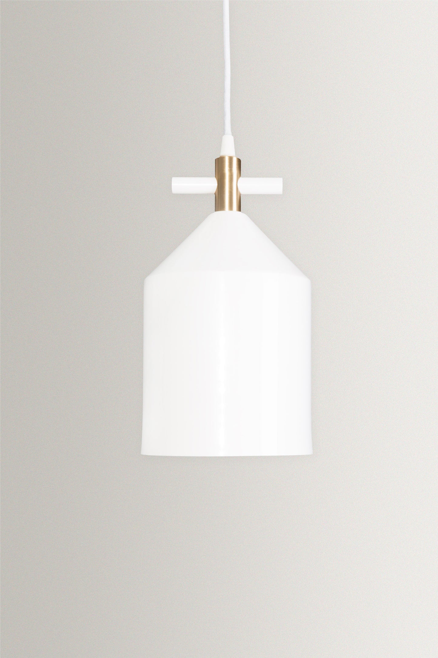 Bell Pendant Lamp in Brass - Hatsu