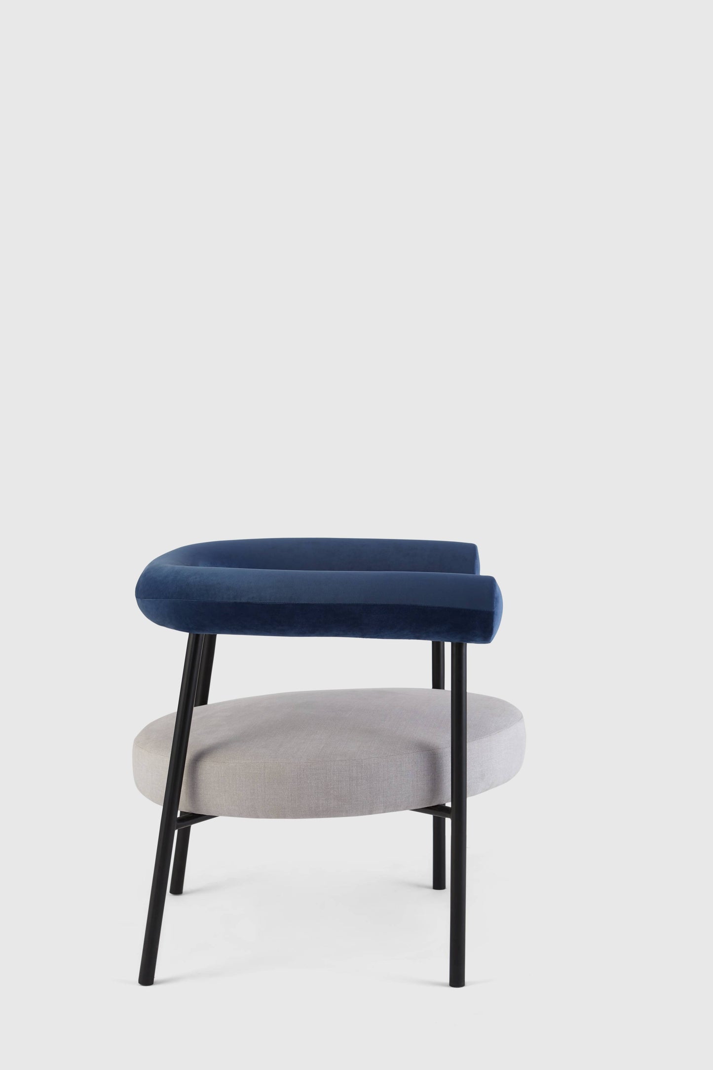 Krest Lounge Chair