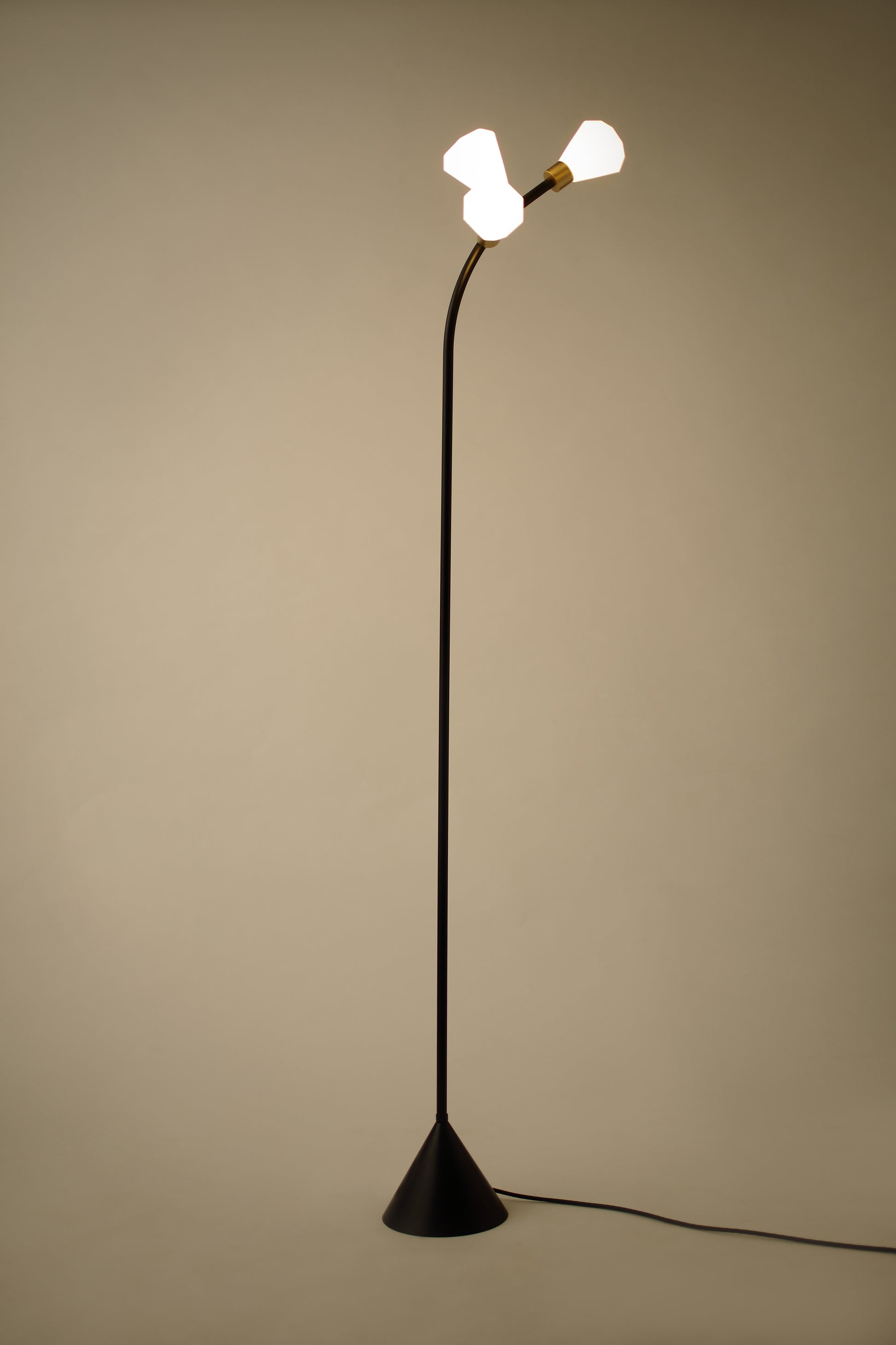 Bloom Floor Lamp - Hatsu