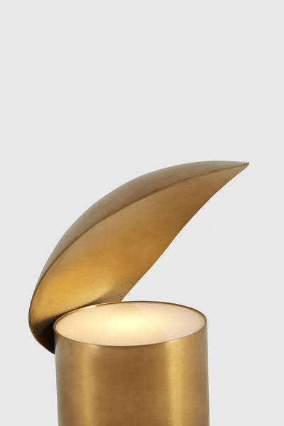 Shell Table Lamp - Gold